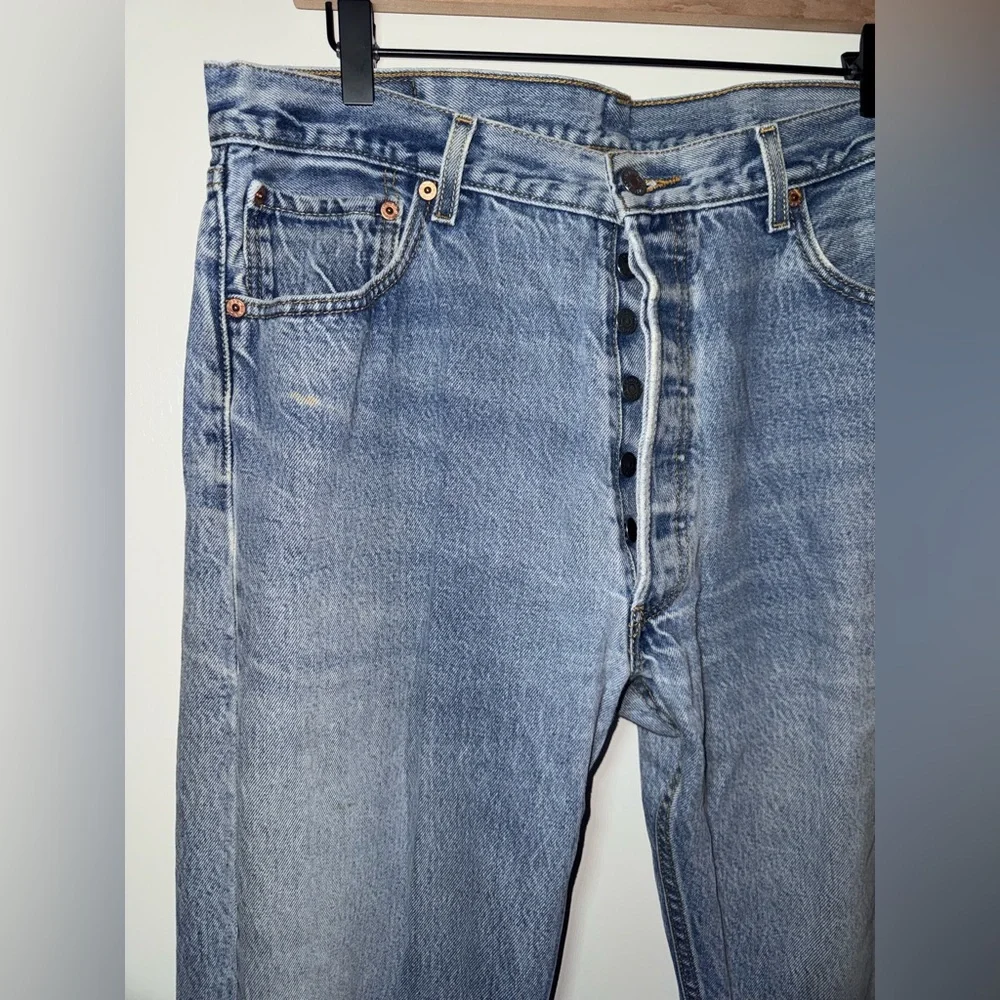 Vintage Levi's 501 XX Blue Jean Pant Men’s Size 36 Waist Made In 2005 Button Fly